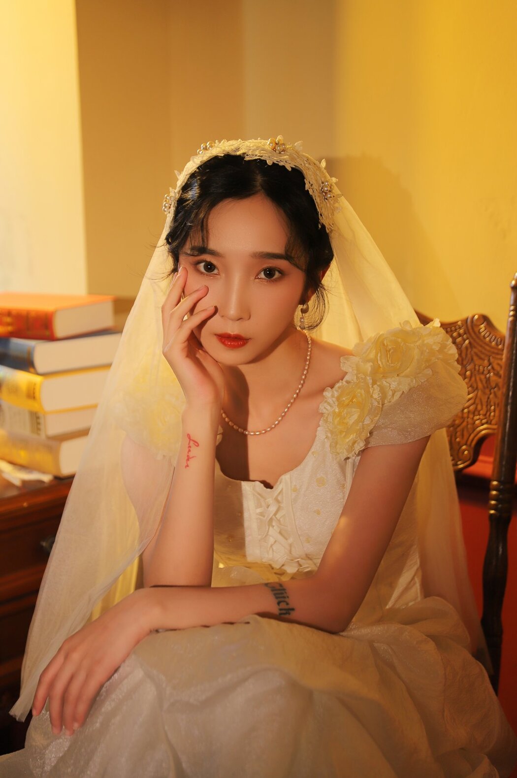 YiTuYu艺图语 Vol.2601 Lei Meng Ying