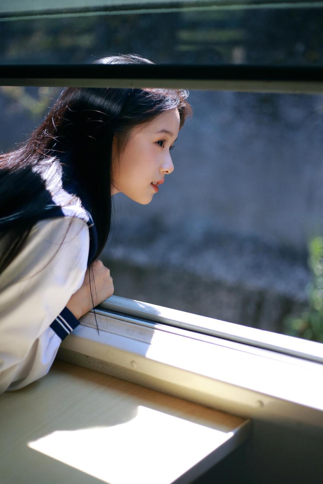 YiTuYu艺图语 Vol.2502 Zhi Chun He