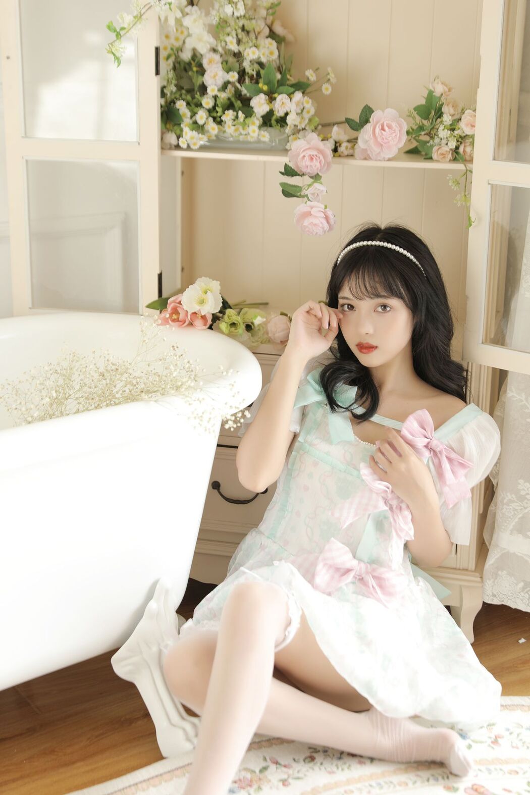 YiTuYu艺图语 Vol.2587 Xiao Wei Ren Er