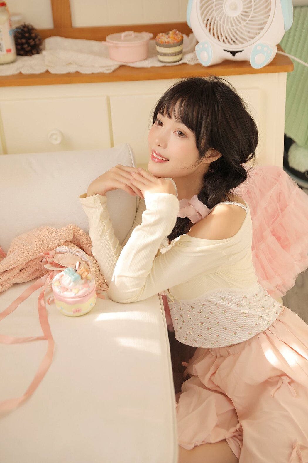 YiTuYu艺图语 Vol.2618 Xiao Wei Ren Er