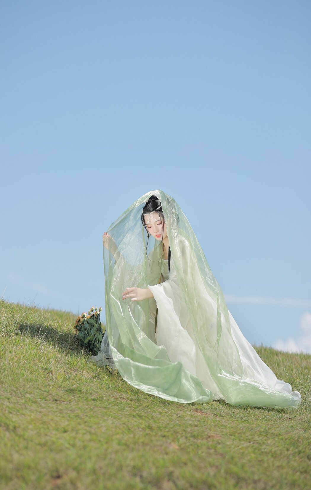 YiTuYu艺图语 Vol.2616 Luo Hua Ren Du Li
