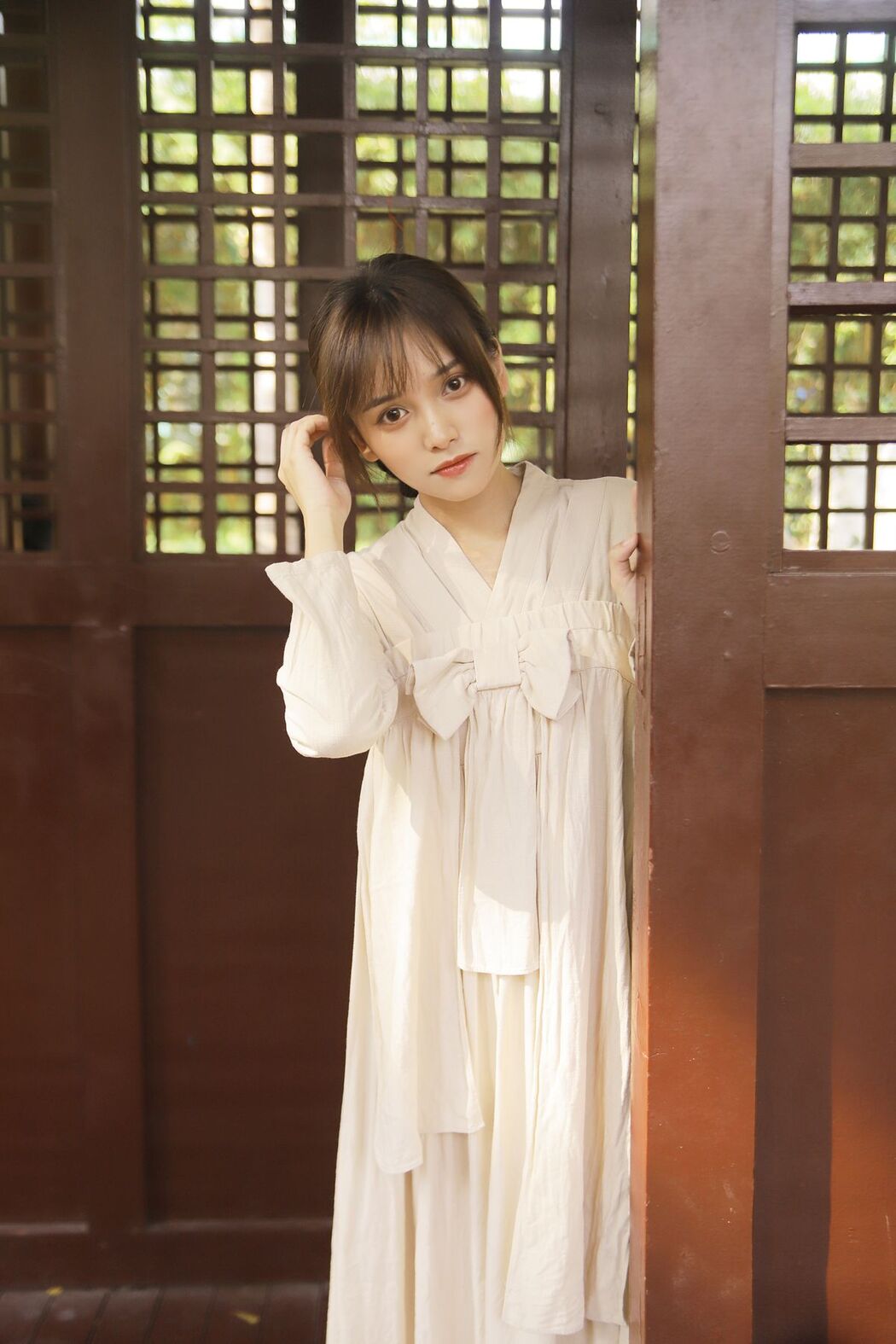 YiTuYu艺图语 Vol.2547 Shi Shi