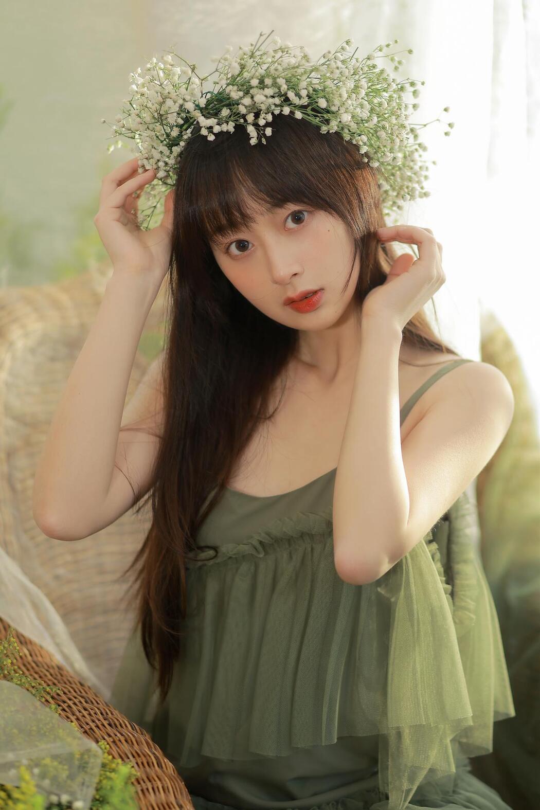 YiTuYu艺图语 Vol.2490 Xiang Qi 77
