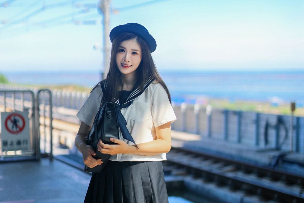 YiTuYu艺图语 Vol.2559 Dian Dong Xiao Zhu Pig