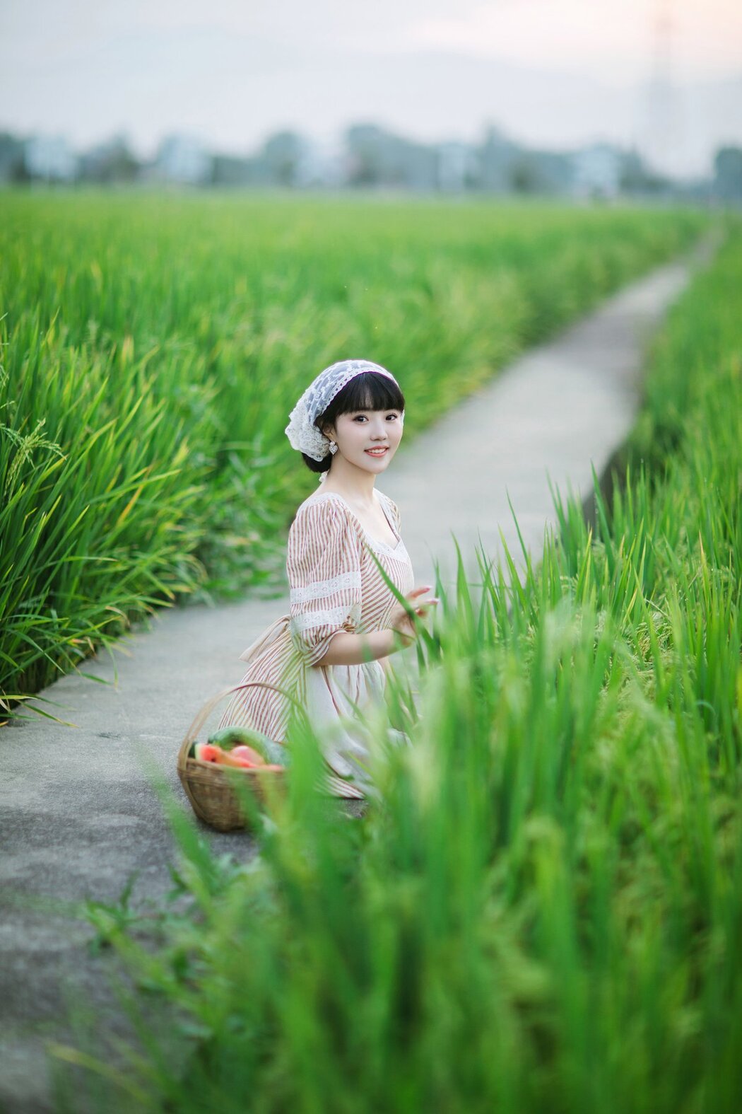 YiTuYu艺图语 Vol.2610 Dong Qin
