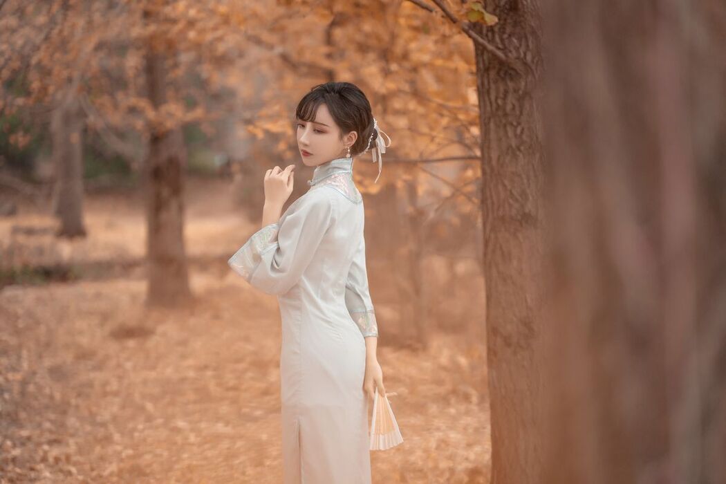 YiTuYu艺图语 Vol.2594 Qi Luo Sheng De Xiao Su Su