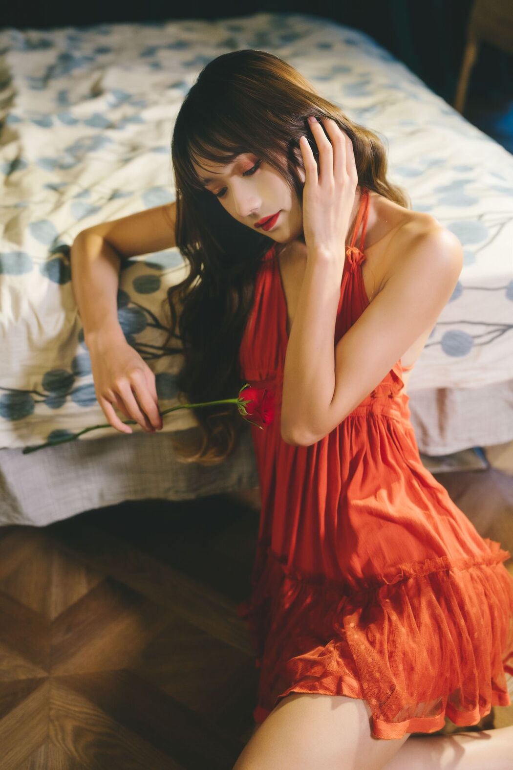 YiTuYu艺图语 Vol.2523 Tu Zi Zzz Bu Chi Hu Luo Bo