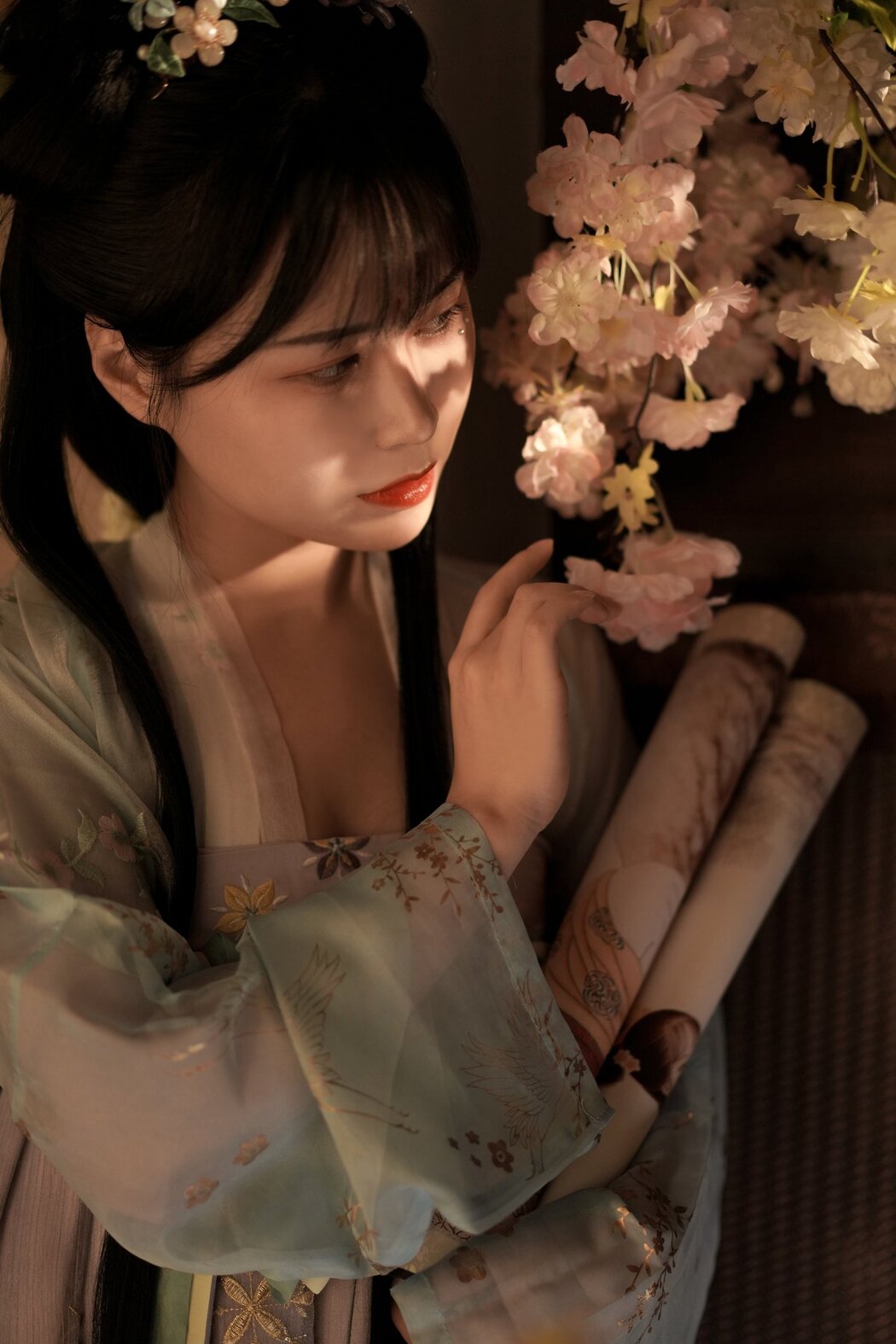 YiTuYu艺图语 Vol.2596 He Ming Zhi Ying