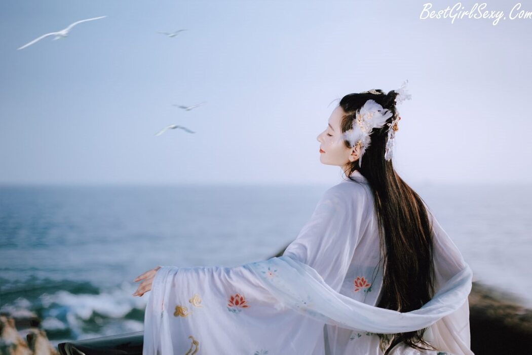 YiTuYu艺图语 Vol.252 Ying Er