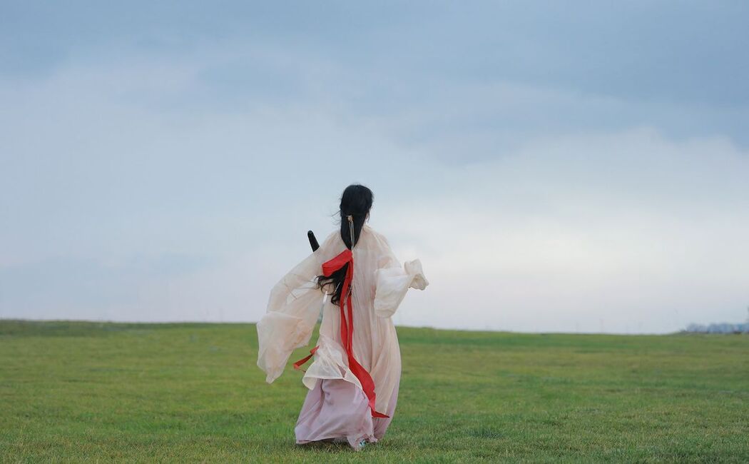 YiTuYu艺图语 Vol.2579 Luo Hua Ren Du Li