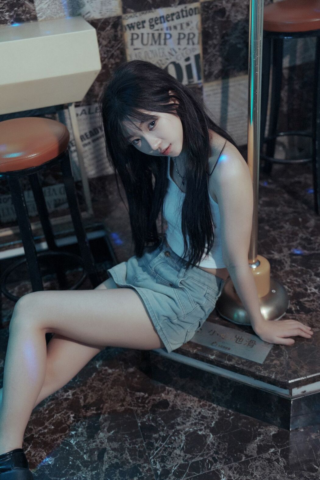 YiTuYu艺图语 Vol.2516 Qi Qi