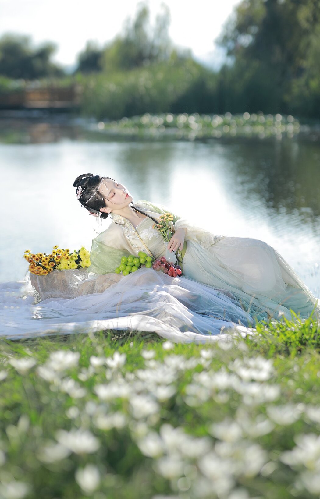 YiTuYu艺图语 Vol.2616 Luo Hua Ren Du Li