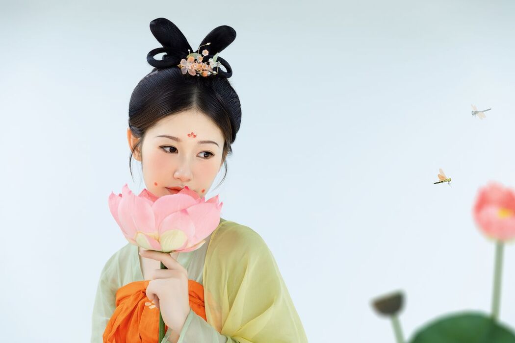 YiTuYu艺图语 Vol.2589 Pei Pei
