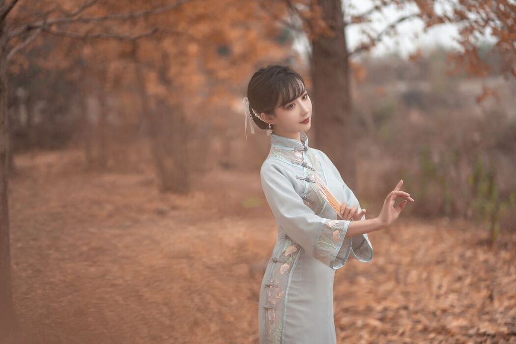 YiTuYu艺图语 Vol.2594 Qi Luo Sheng De Xiao Su Su