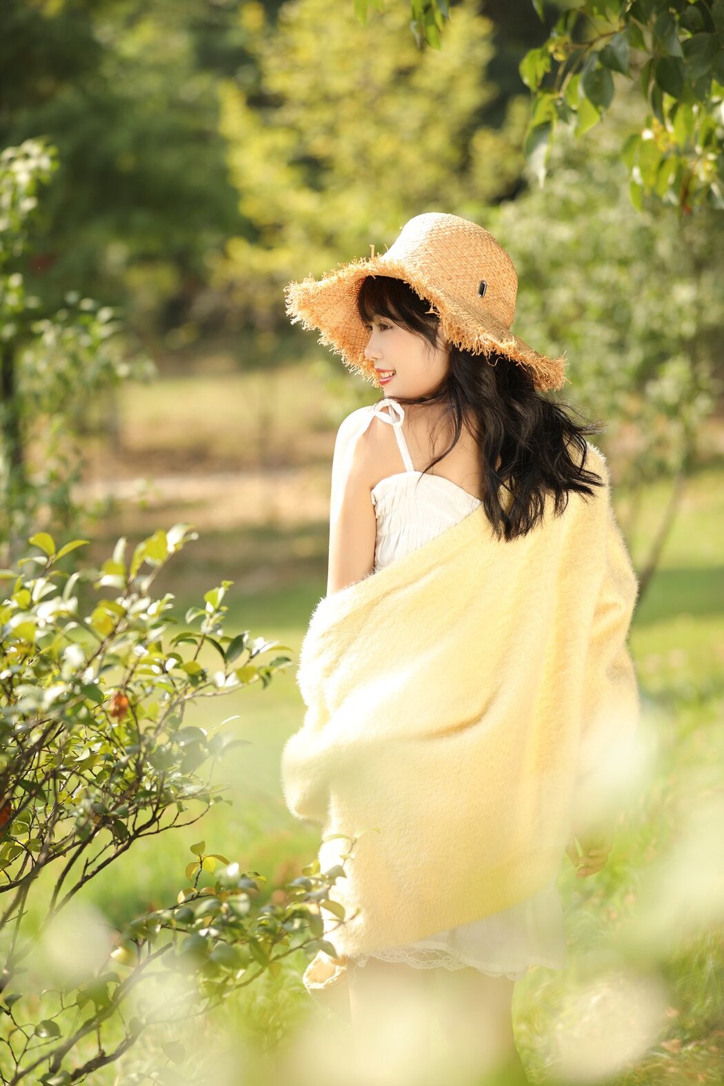 YiTuYu艺图语 Vol.2608 Xiao Wei Ren Er