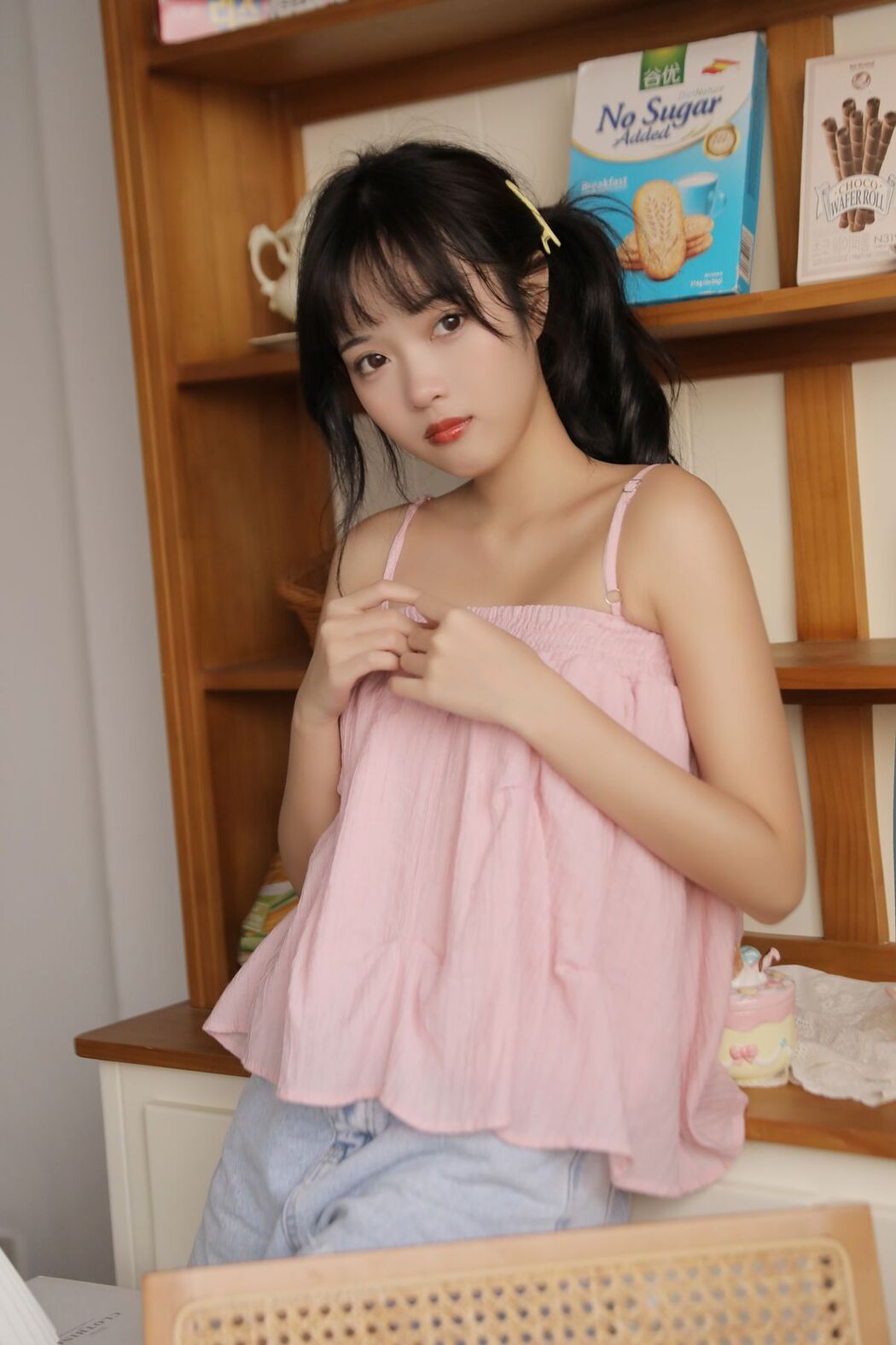 YiTuYu艺图语 Vol.2567 Xiao Wei Ren Er