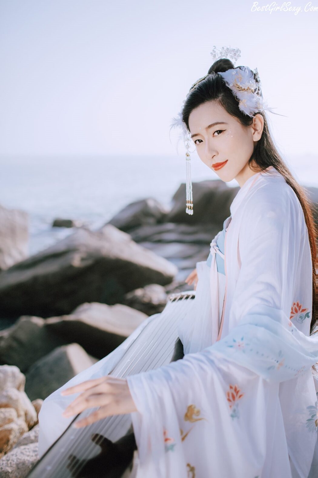 YiTuYu艺图语 Vol.252 Ying Er