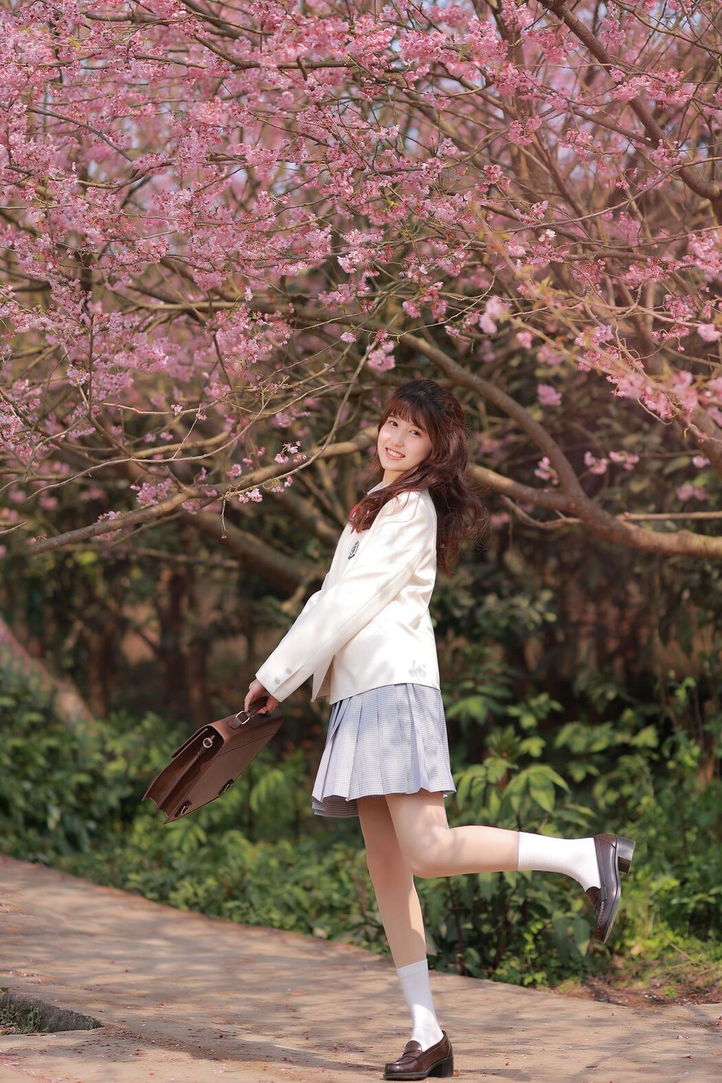 YiTuYu艺图语 Vol.2542 Lovelatte11