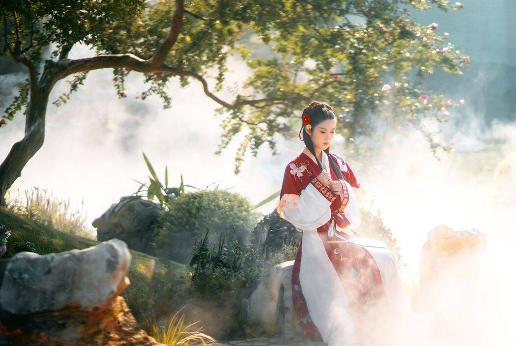 YiTuYu艺图语 Vol.2544 Qin Ko