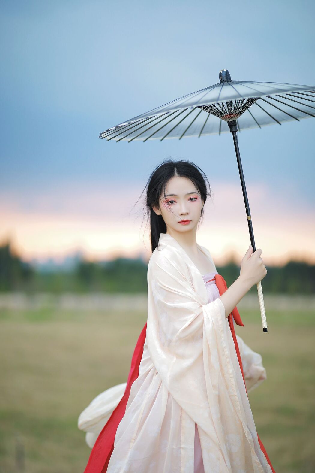 YiTuYu艺图语 Vol.2579 Luo Hua Ren Du Li