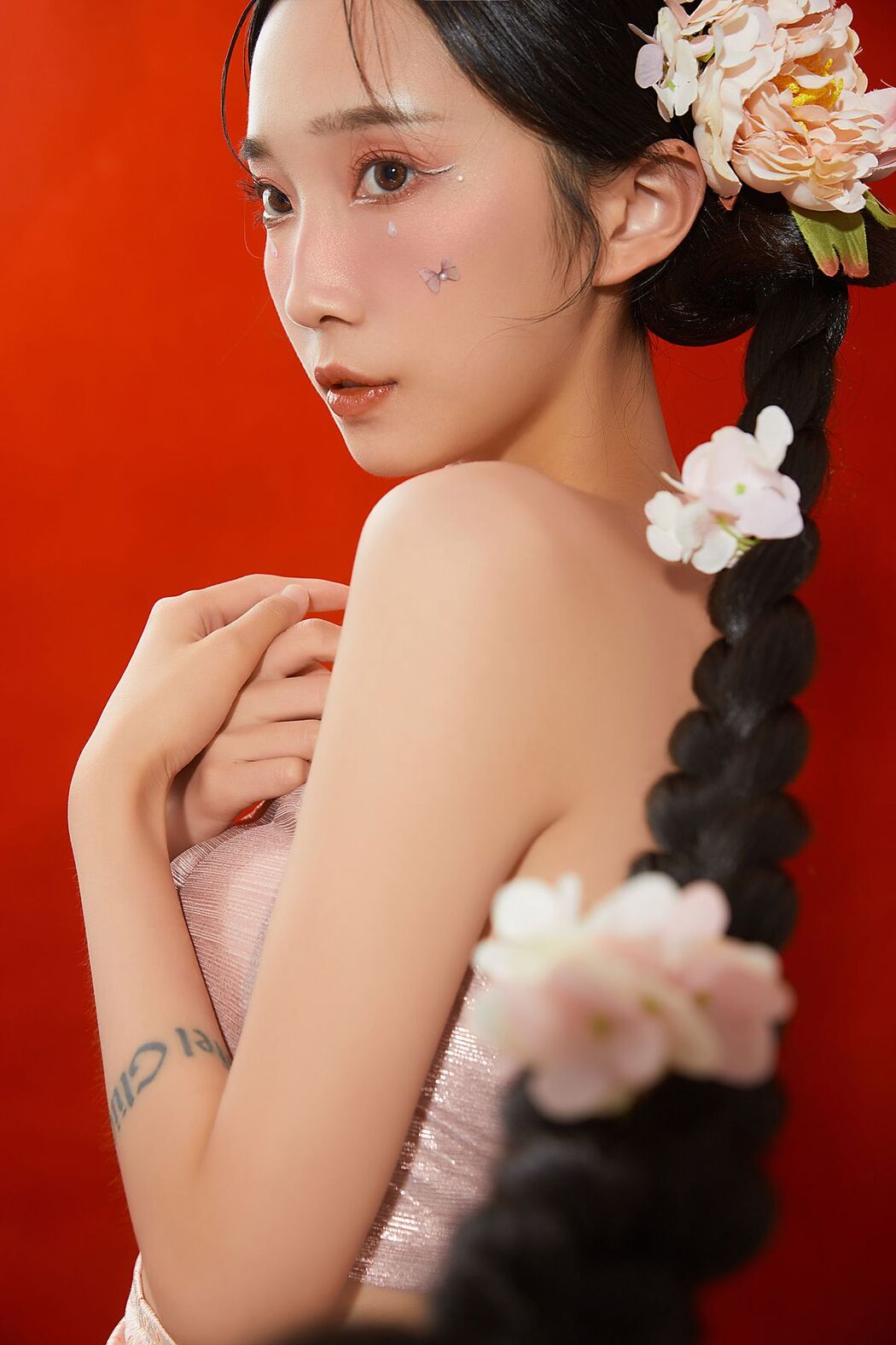 YiTuYu艺图语 Vol.2546 Lei Meng Ying