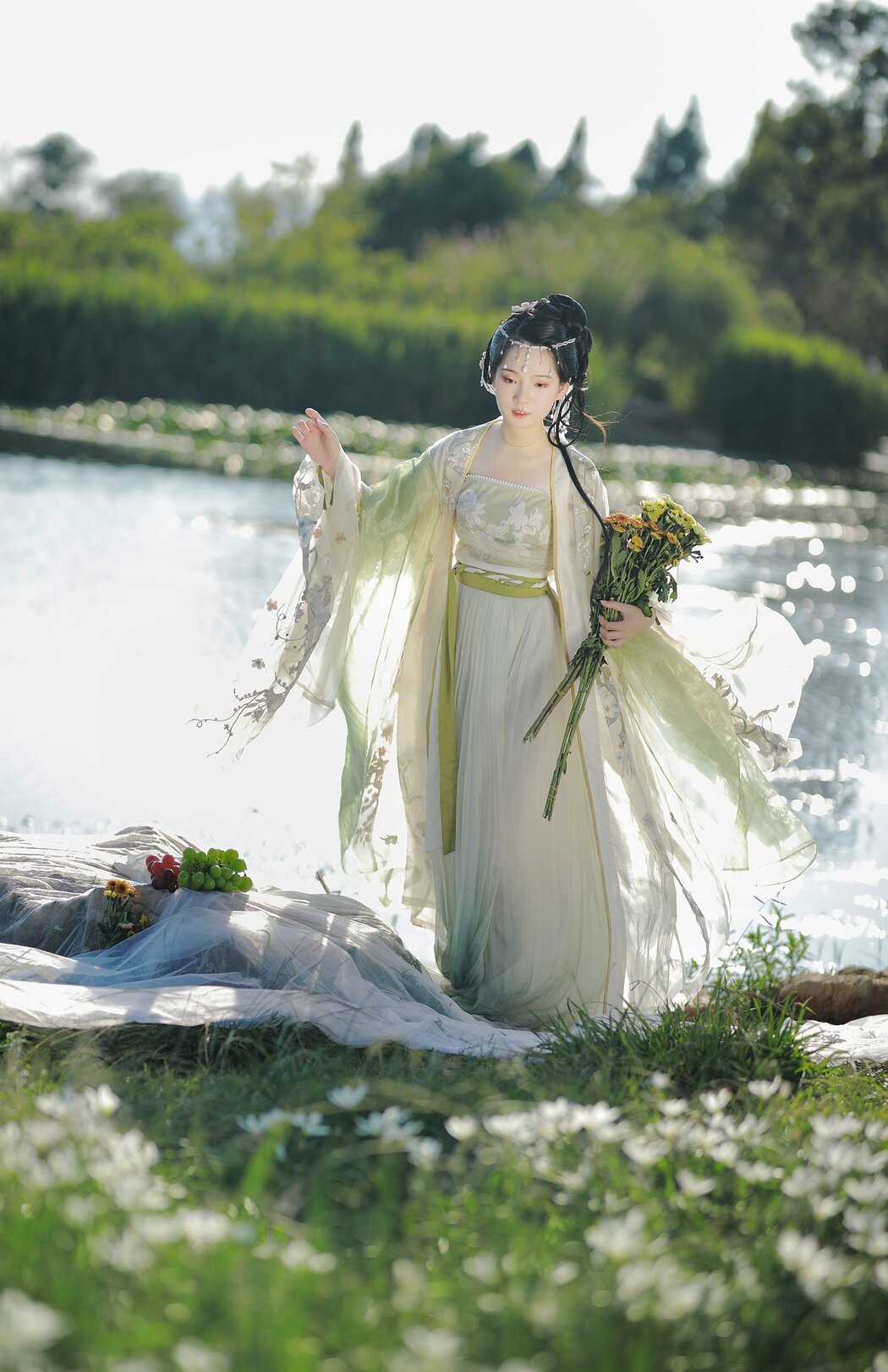 YiTuYu艺图语 Vol.2616 Luo Hua Ren Du Li