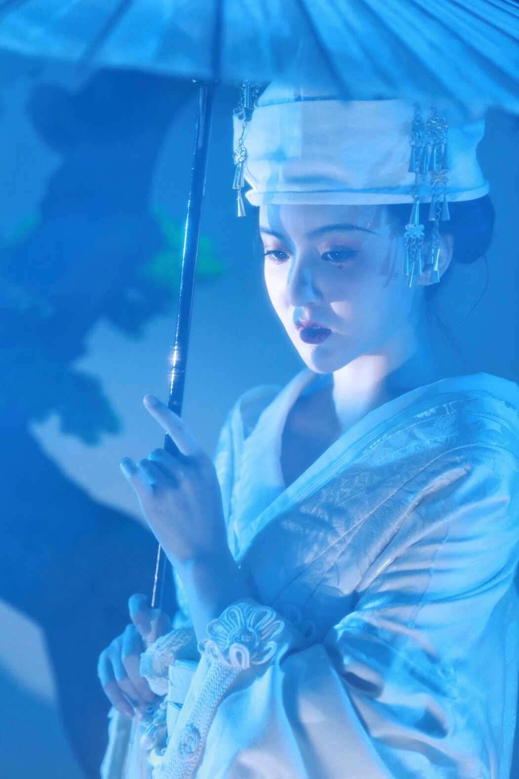 YiTuYu艺图语 Vol.2699 Tian Qing Hou De Ying Hua Hua