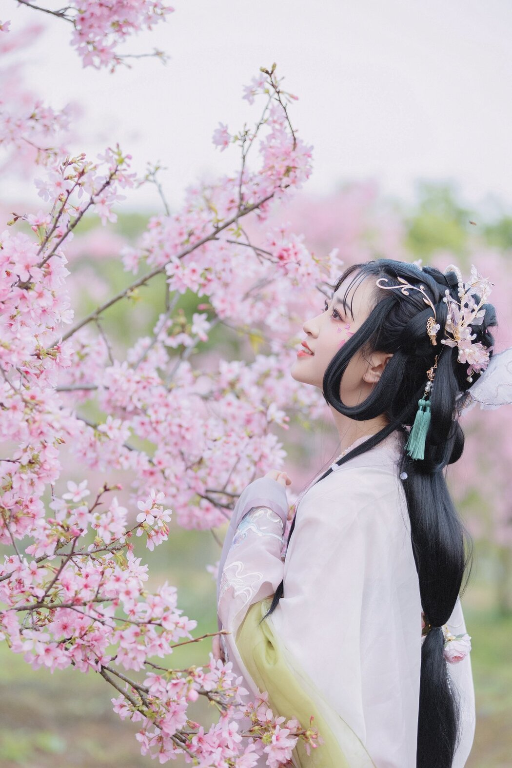 YiTuYu艺图语 Vol.2706 Qiong Na