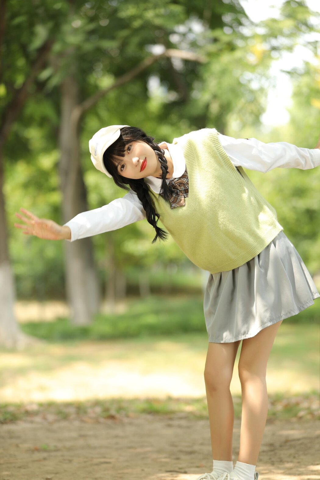 YiTuYu艺图语 Vol.2674 Xiao Wei Ren Er