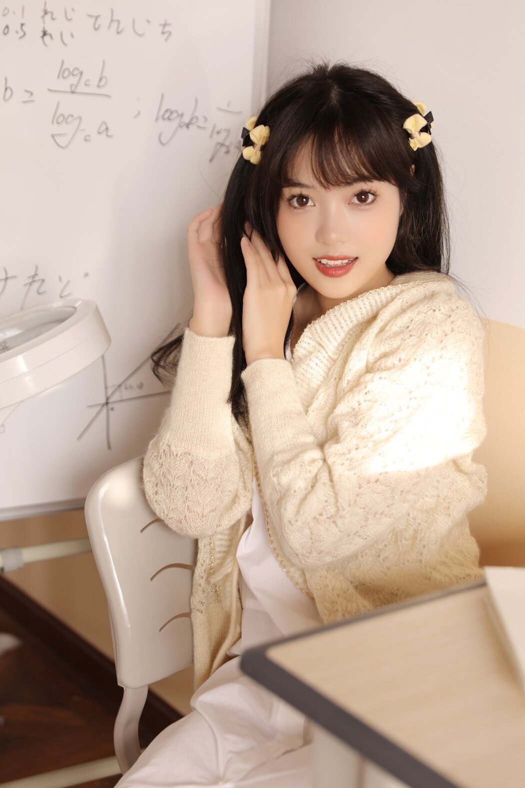 YiTuYu艺图语 Vol.2720 Xiao Wei Ren Er