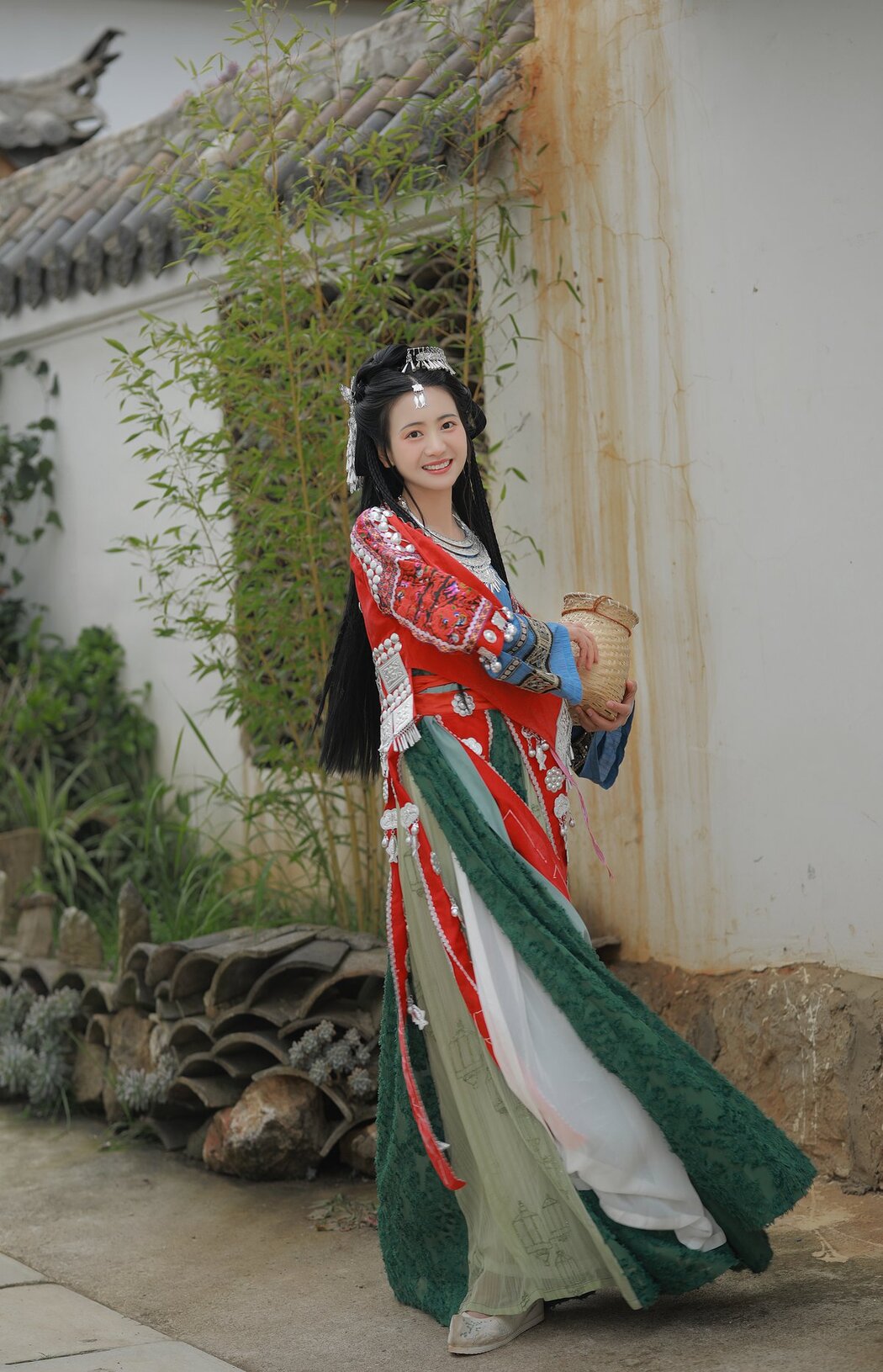 YiTuYu艺图语 Vol.2679 Yu Jin