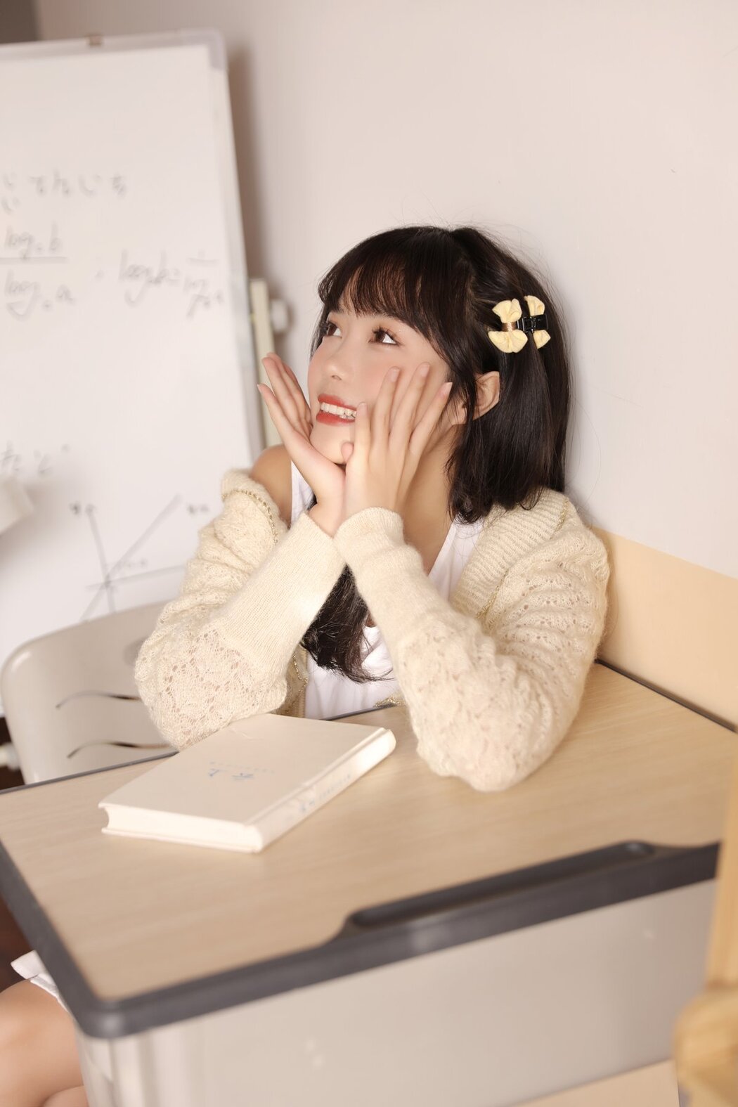 YiTuYu艺图语 Vol.2720 Xiao Wei Ren Er