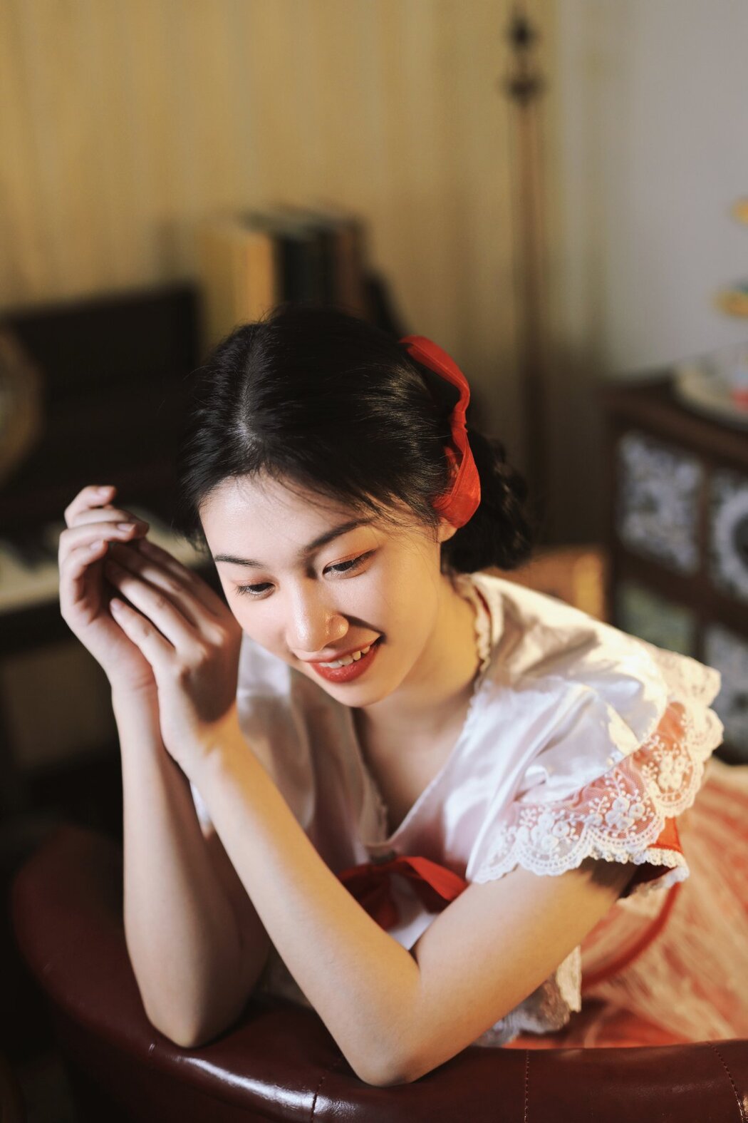 YiTuYu艺图语 Vol.2634 Xiao Yi Yi X