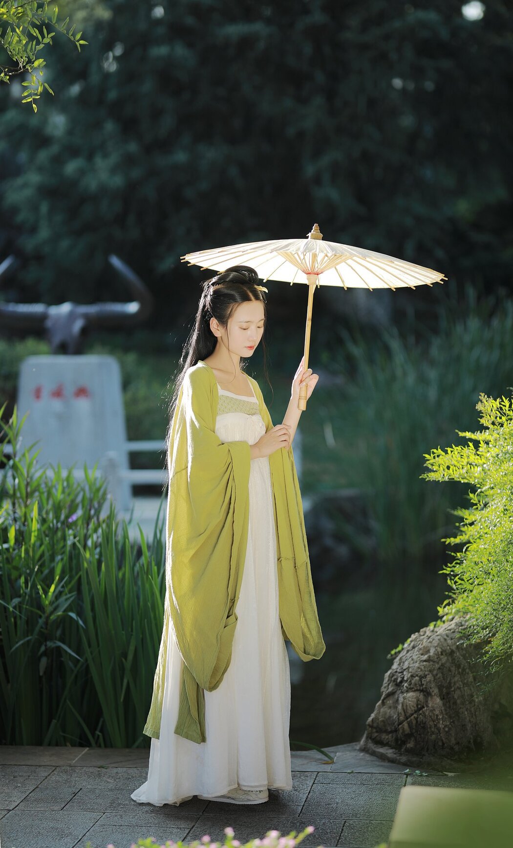 YiTuYu艺图语 Vol.2693 Yu Jin
