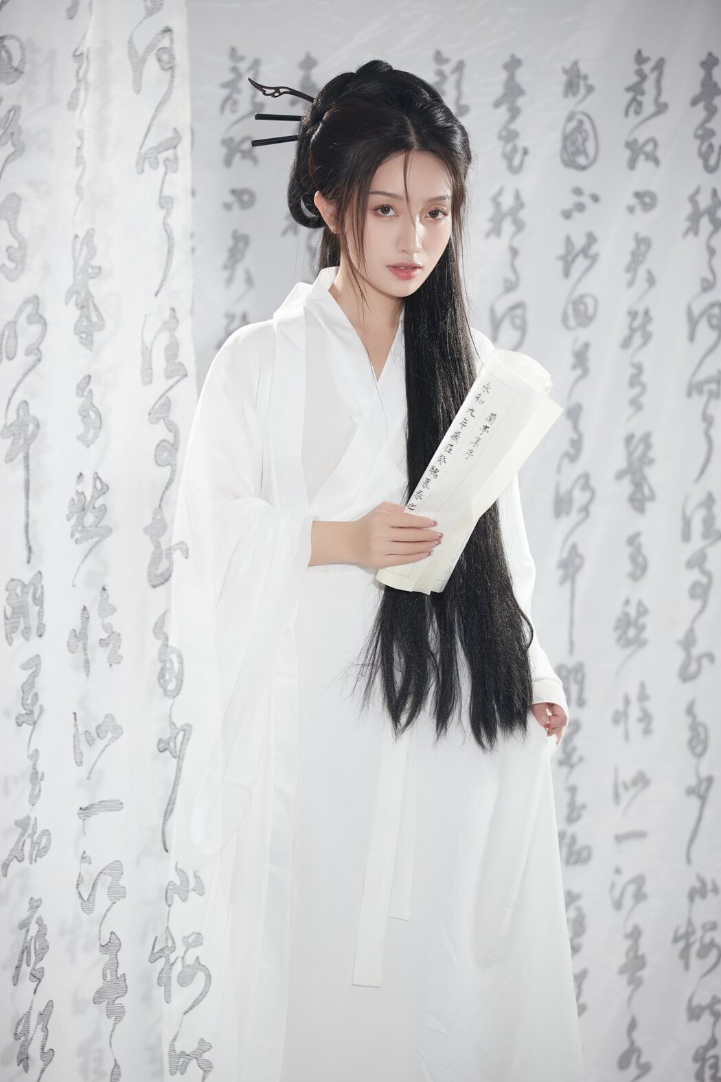 YiTuYu艺图语 Vol.2704 Ning Meng Jing A