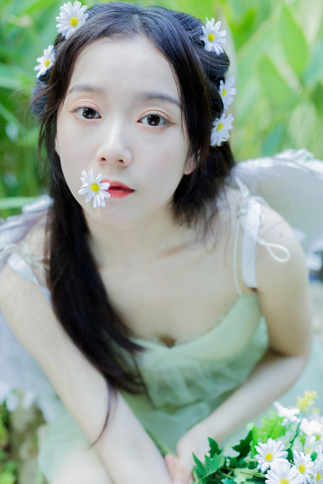 YiTuYu艺图语 Vol.2638 Ge Man Ni Nini