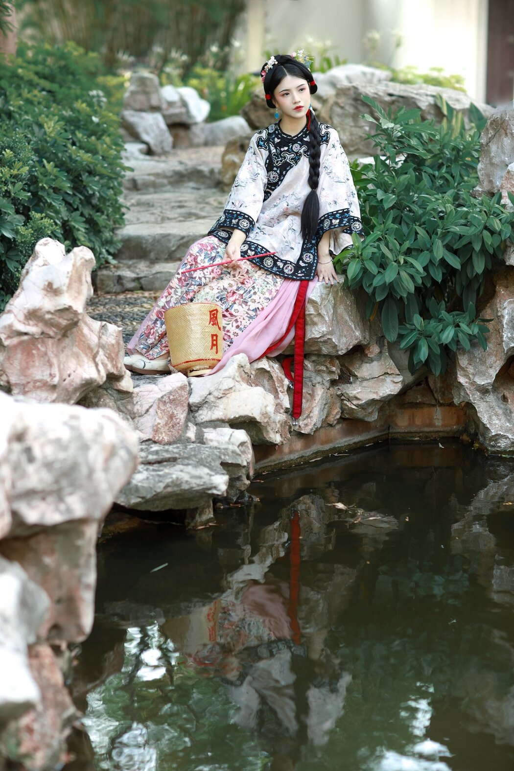 YiTuYu艺图语 Vol.2637 Miao Miao Jia De Xiao Yu Gan