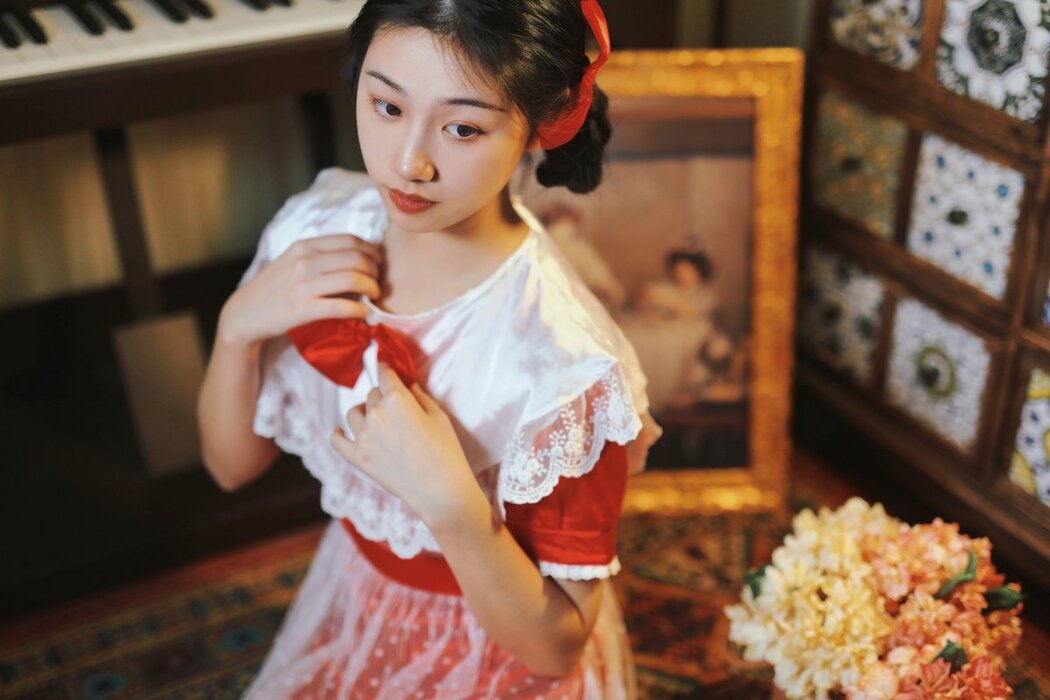 YiTuYu艺图语 Vol.2634 Xiao Yi Yi X