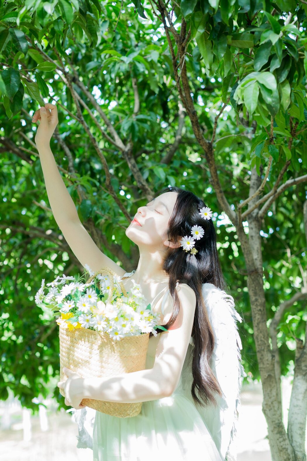 YiTuYu艺图语 Vol.2638 Ge Man Ni Nini
