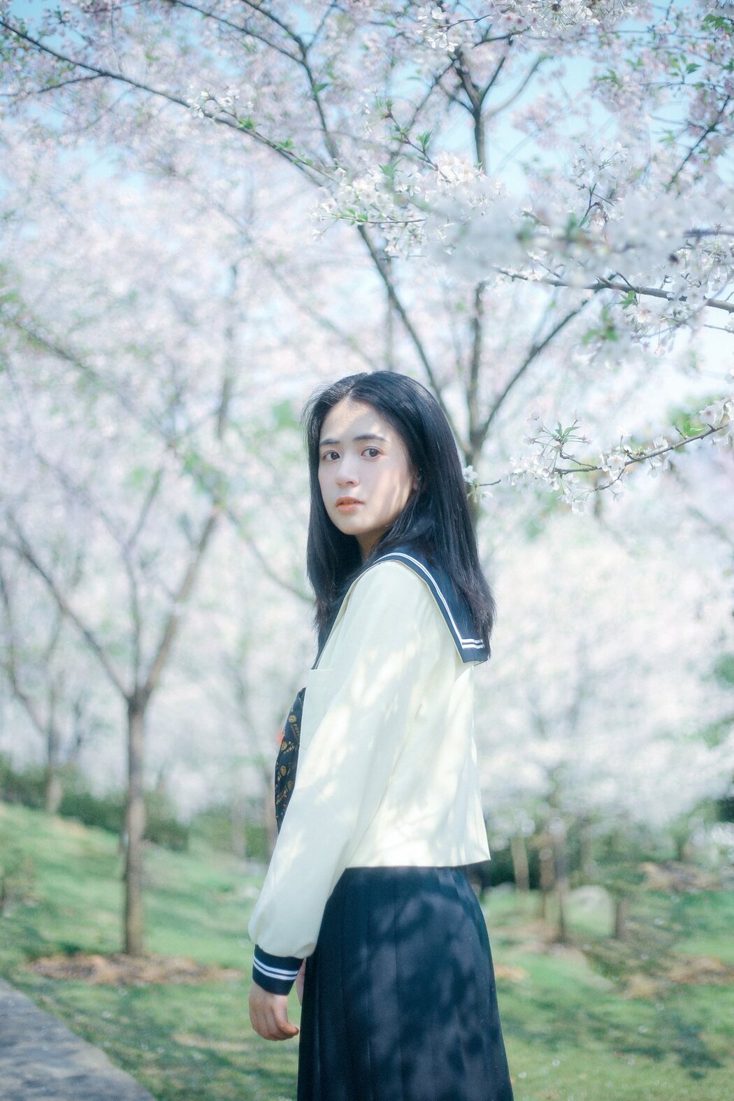 YiTuYu艺图语 Vol.2675 Tong Ren Er