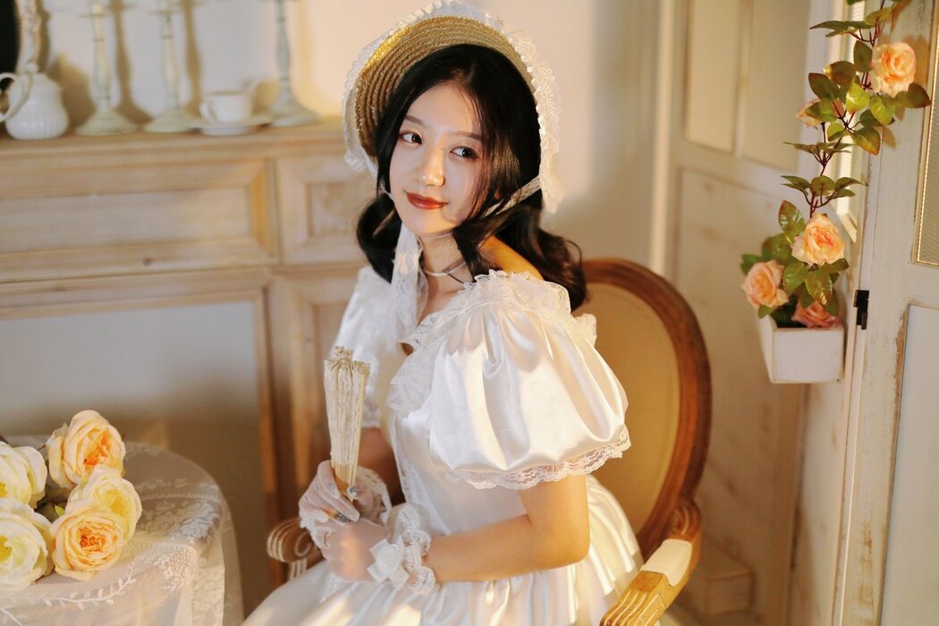YiTuYu艺图语 Vol.2701 Yu Fang