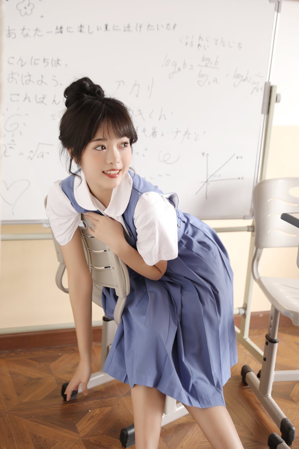 YiTuYu艺图语 Vol.2655 Xiao Wei Ren Er