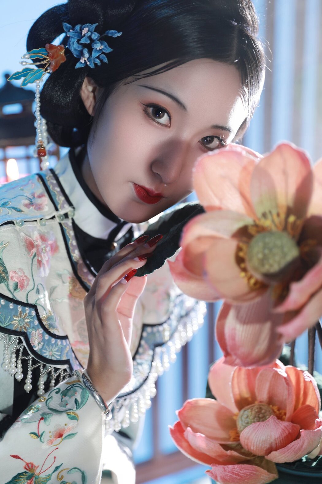 YiTuYu艺图语 Vol.2710 He Li Han
