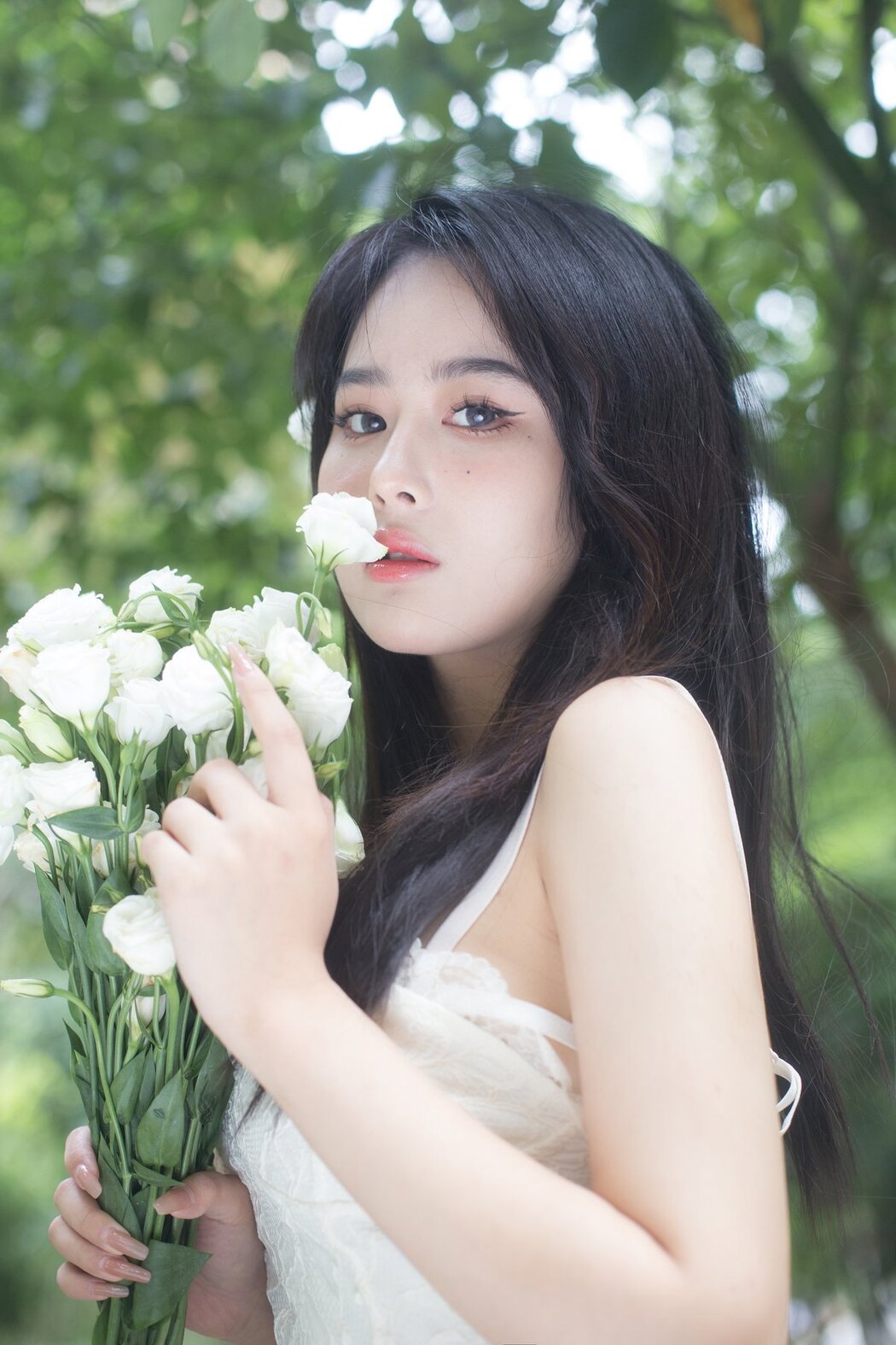 YiTuYu艺图语 Vol.2646 Ya Ya Pao Fu