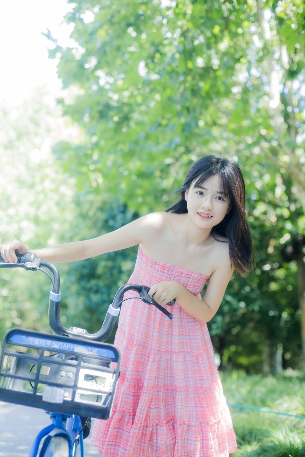 YiTuYu艺图语 Vol.2631 Xiao Yi Mei Mei Cute