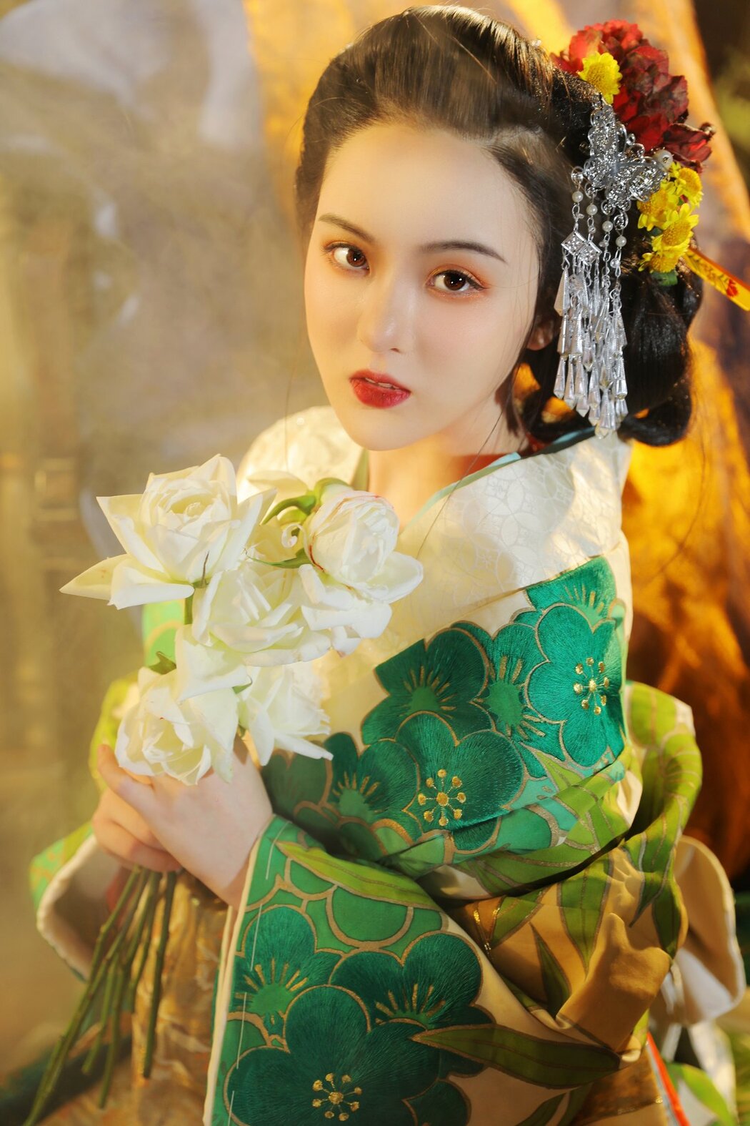 YiTuYu艺图语 Vol.2670 Tian Qing Hou De Ying Hua Hua