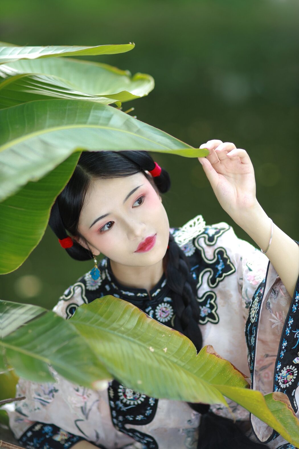 YiTuYu艺图语 Vol.2637 Miao Miao Jia De Xiao Yu Gan
