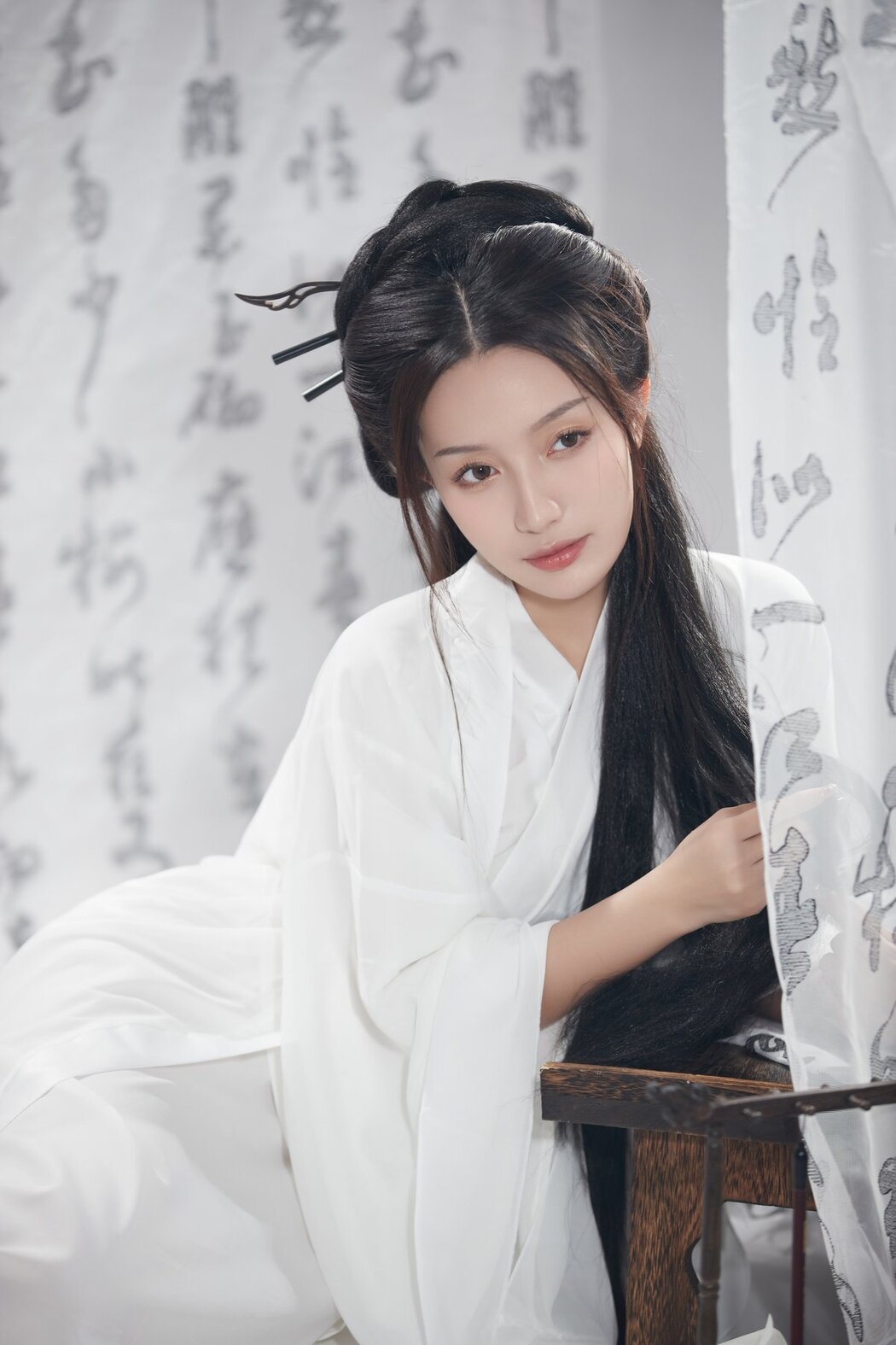YiTuYu艺图语 Vol.2704 Ning Meng Jing A