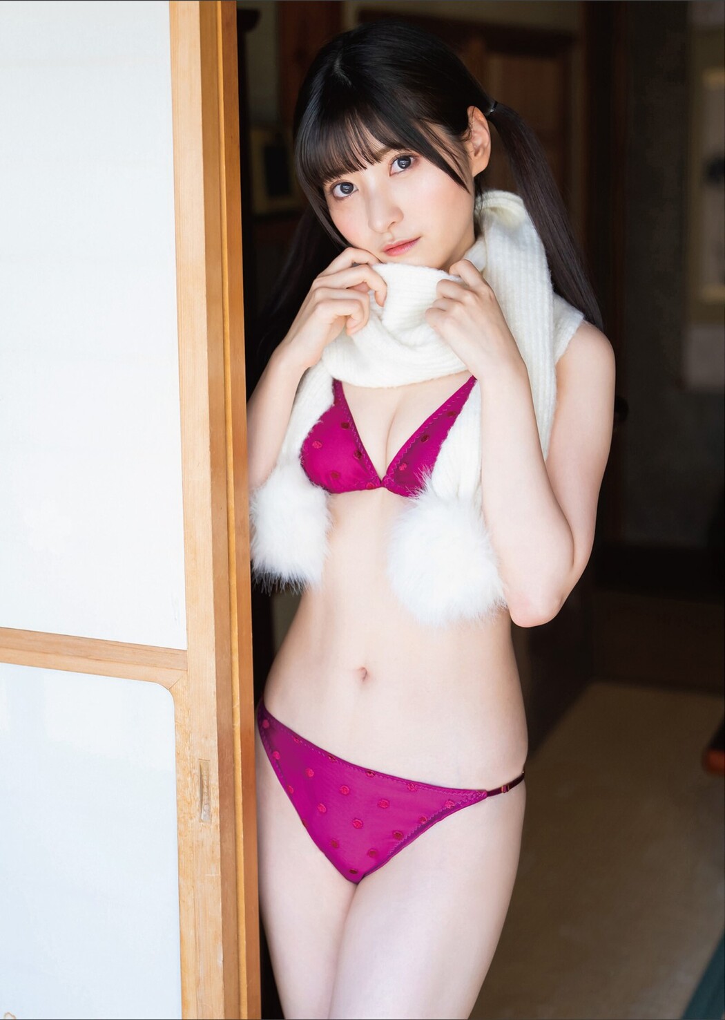 EX Taishu Photobook 2023-03-15 Rui Takanashi 小鳥遊るい – Warm Powder Snow