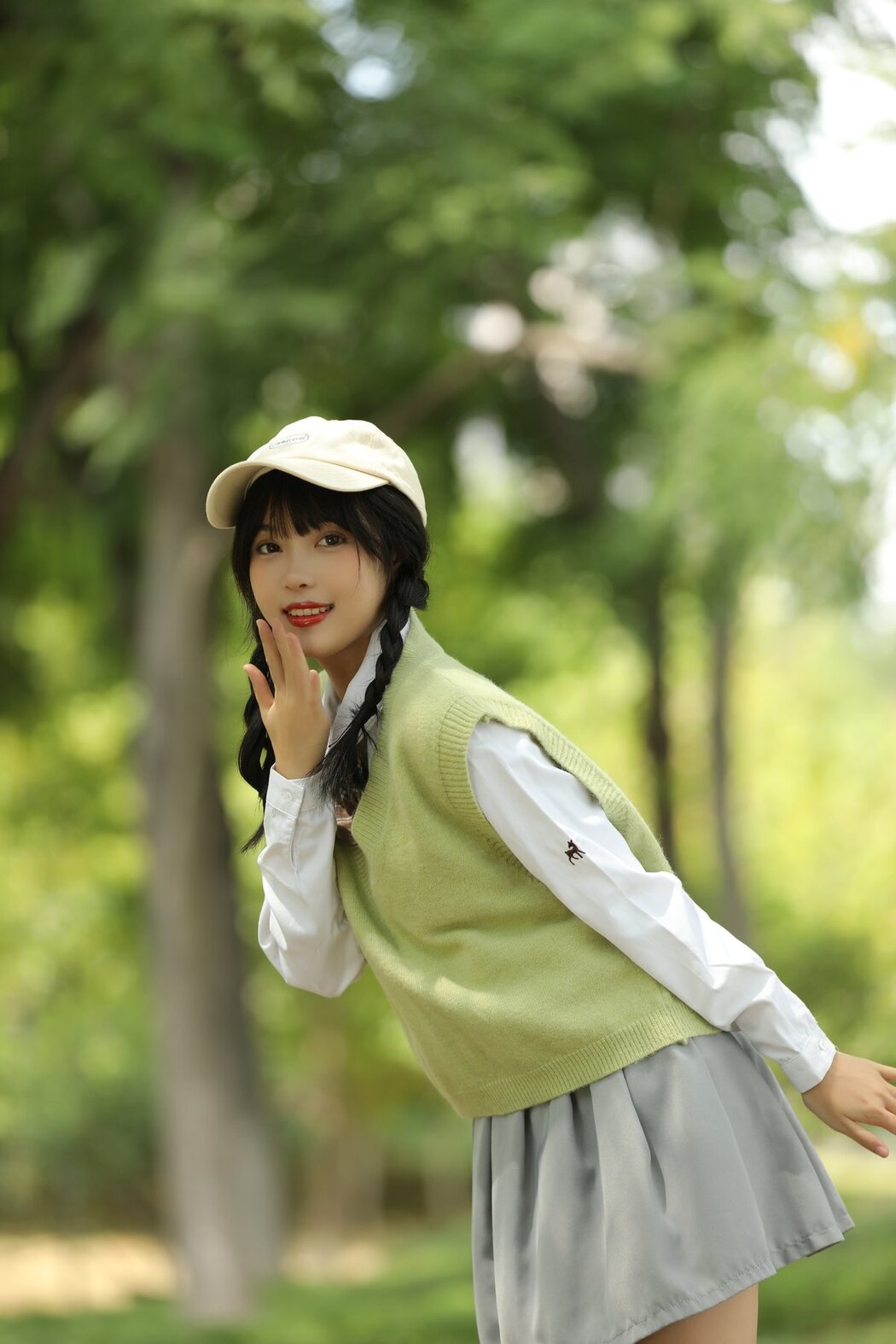YiTuYu艺图语 Vol.2674 Xiao Wei Ren Er